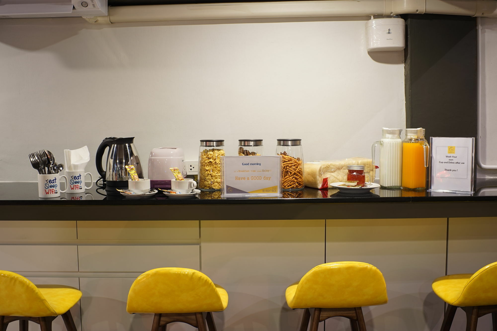 Brb Hostel Bangkok Silom Экстерьер фото