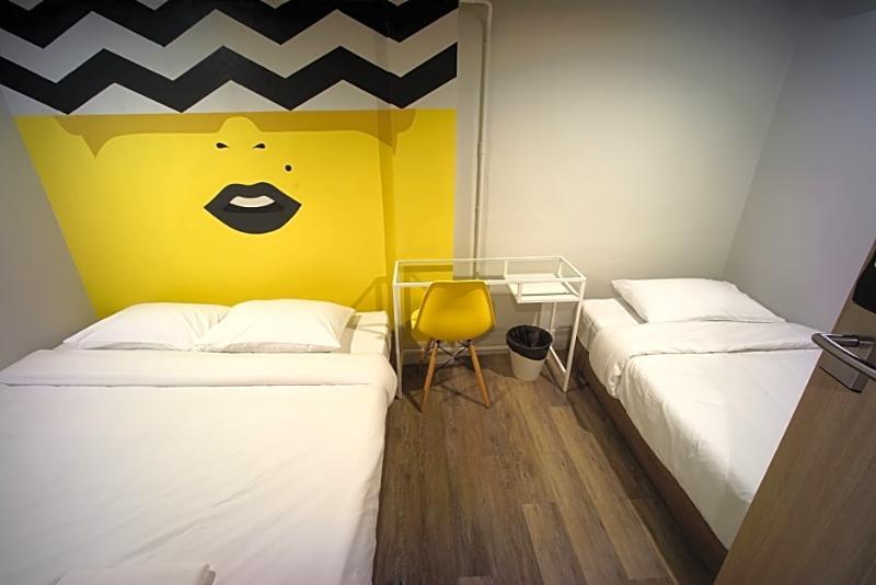 Brb Hostel Bangkok Silom Экстерьер фото